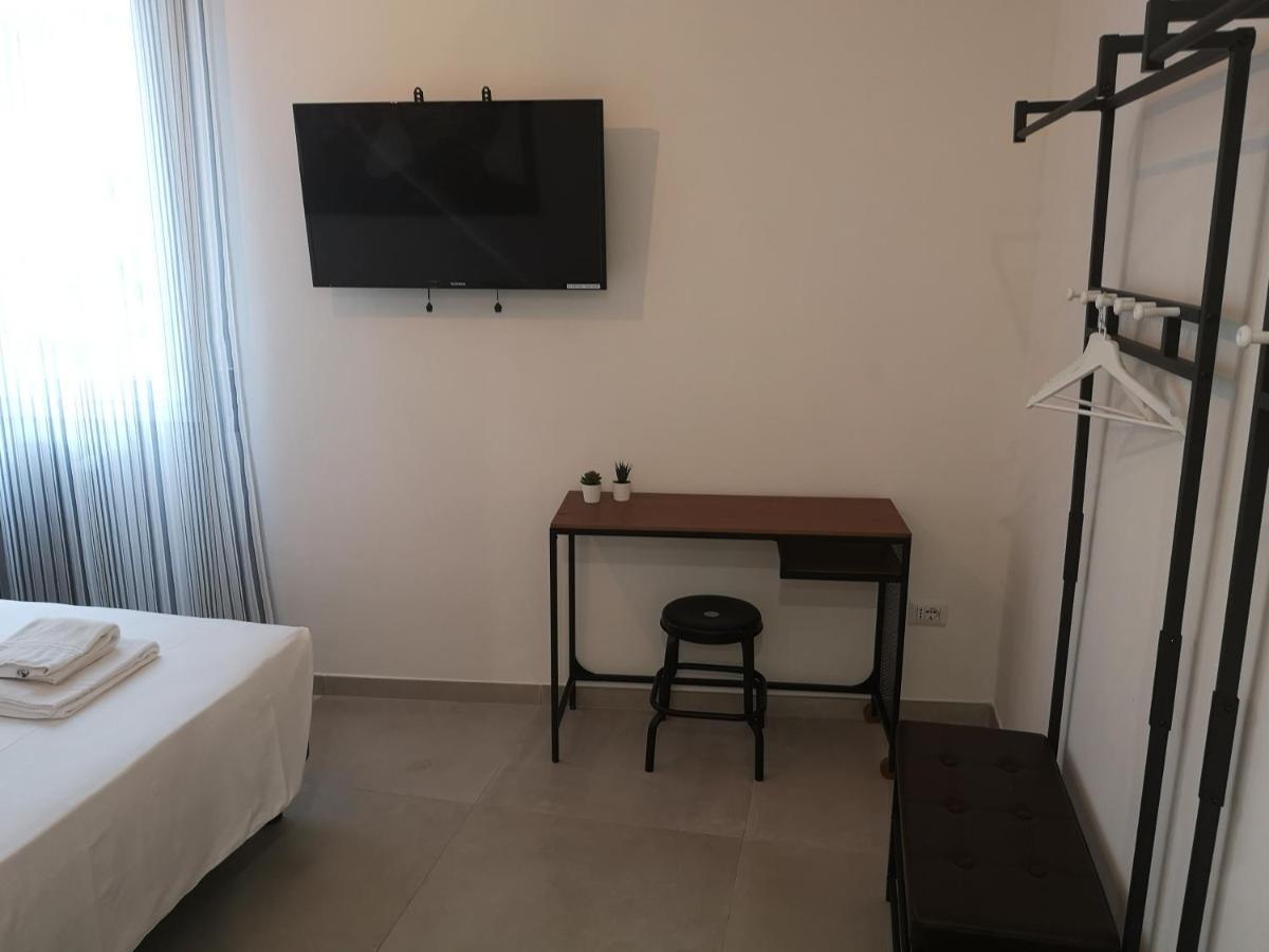 Smart Rooms Πιστόια Εξωτερικό φωτογραφία